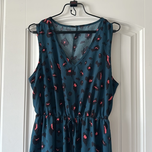 SHEIN women’s xxl lightweight dress - Picture 3 of 4